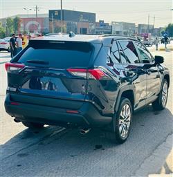 تۆیۆتا ڕاڤ 4